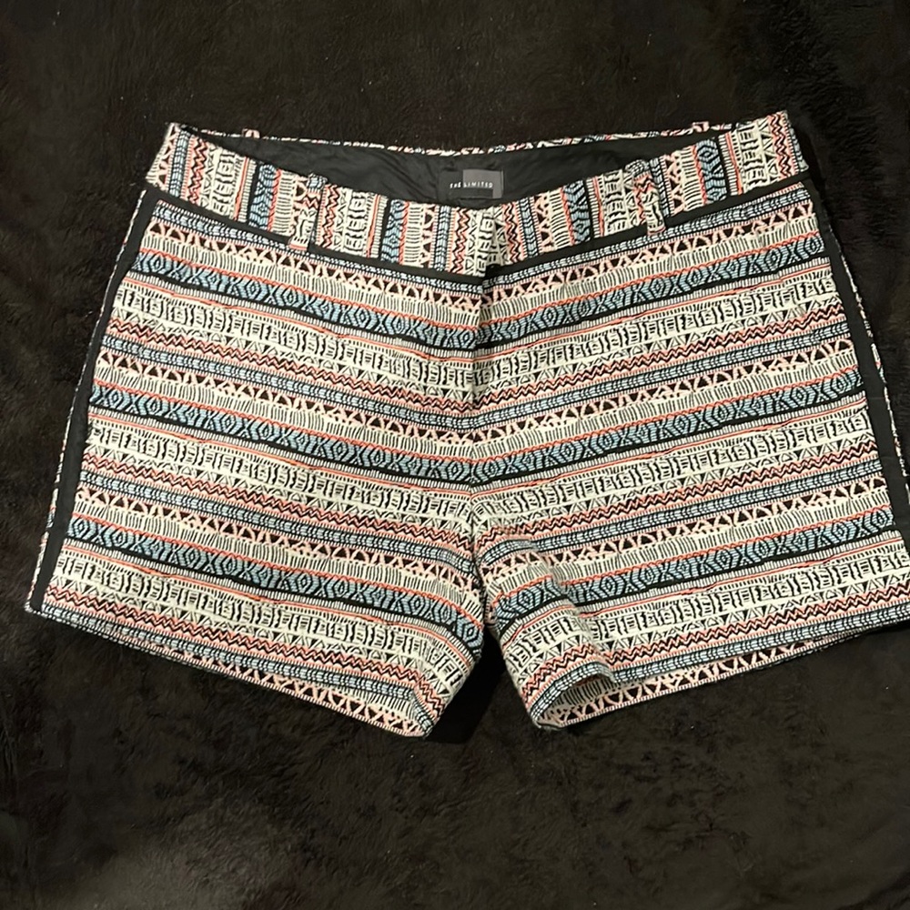 The Limited multi color shorts, good condition, size 6